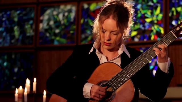 И. С. Бах Сарабанда Suite BWV 997. смотреть онлайн