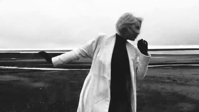 EMIKA - Flashbacks (Gnothi Seauton remix) смотреть онлайн
