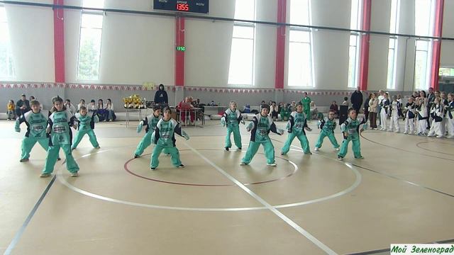 Loony Tunes (Зеленоград). Номинация Street, категория Kids Plus, ур. Beginner - 2 место