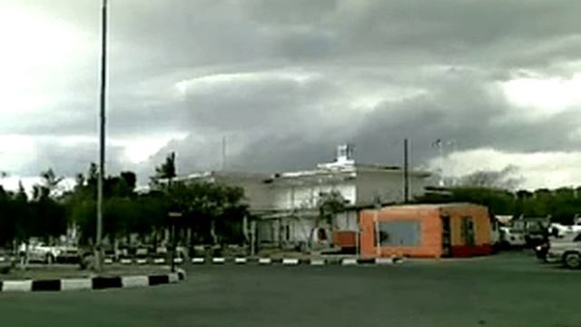 Driving through Kermia crossing to North Cyprus смотреть онлайн