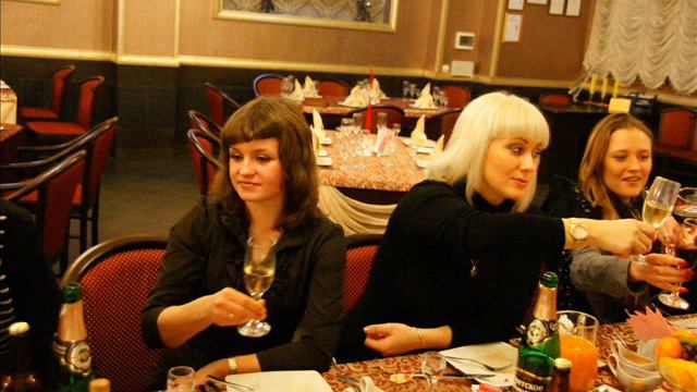 вечер встречи выпускников. 10 лет смотреть онлайн