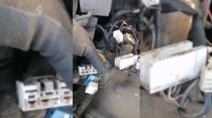 Автомобиль не заводится, не крутит стартер. Частая причина подержанных авто. Пациент_ Mazda 323F.mp4