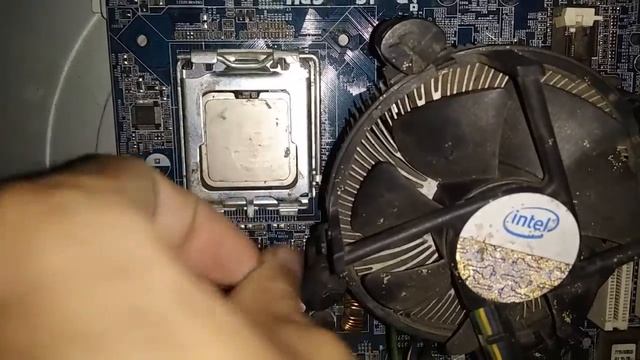 Mi PC Prende y se Apaga Al instante (Sola, Despues de un rato, A los 2 segundos, A los 15 segundos) смотреть онлайн