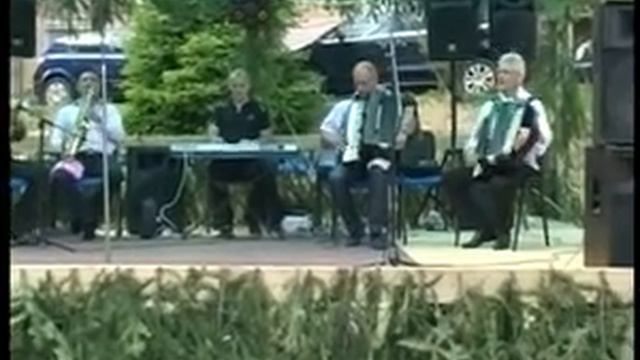 Ruga De La Anina 2013 05 21 Acordeon Nea Tica, Sax Carol & Cristi, Orga Mitru смотреть онлайн