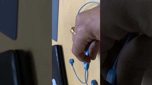 JBL Tune 215BT | best bluetoorh wireless earphone | Dual pairing смотреть онлайн