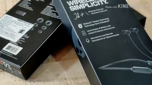 Free your soundtrack with the comfortable and lightweight #Skullcandy Jib+ Wireless In-earphone. смотреть онлайн