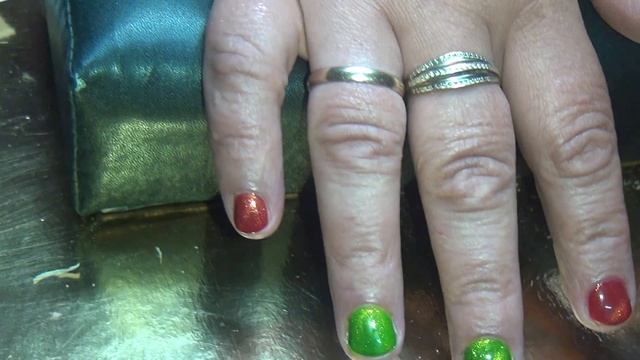 Аппаратный маникюр с покрытием гель-лаком Коди смотреть онлайн