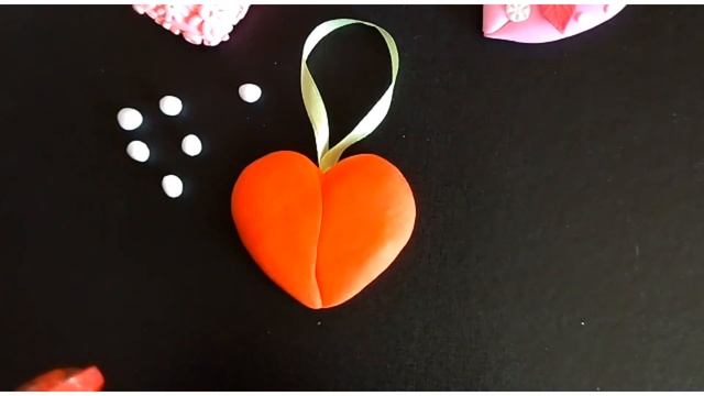 Лепим с детьми сердечки из воздушного пластилина. смотреть онлайн