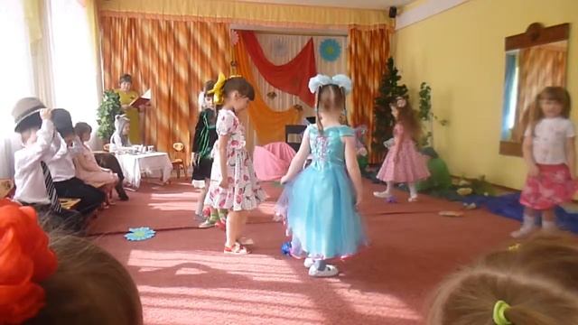 Видео Дюймовочка смотреть онлайн