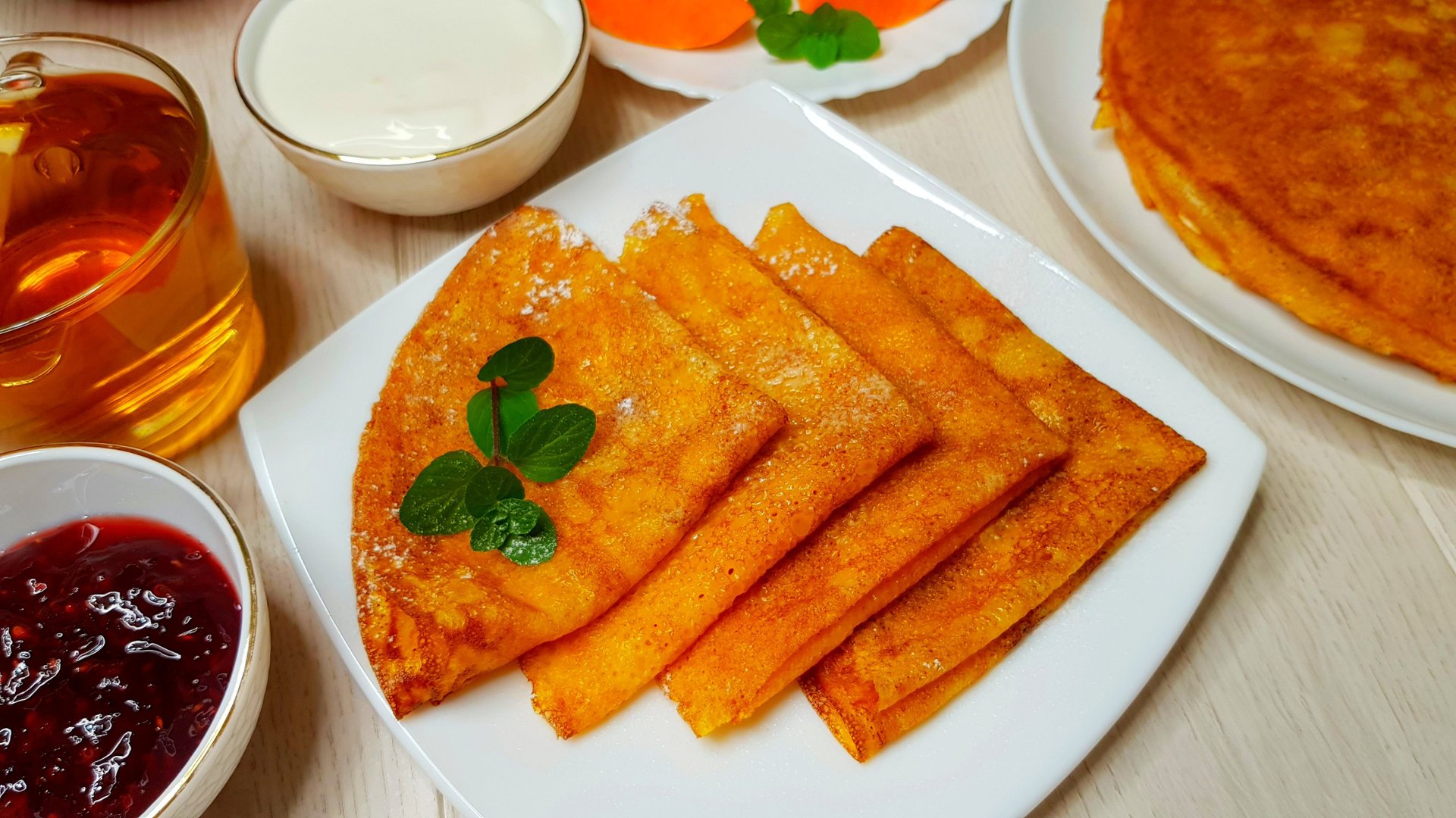 Нежнейшие блинчики с тыквой на Масленицу – необыкновенно вкусные для торжественной встречи весны! смотреть онлайн