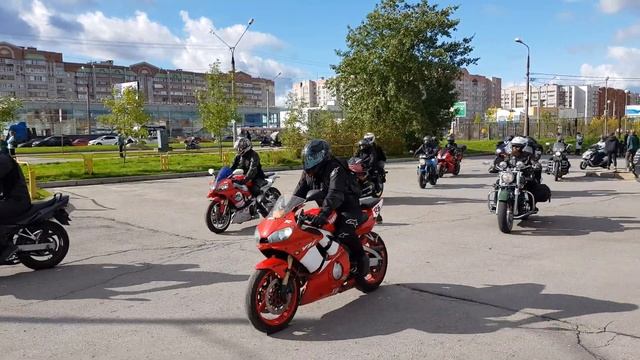 Закрытие мотосезона 2020 в Череповце смотреть онлайн