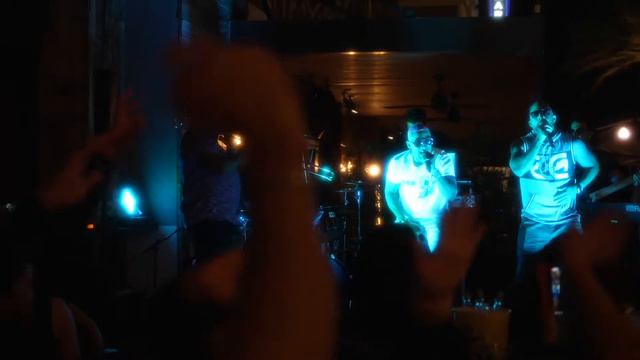 Miami Nightlife - Jose Yamil Live Tu Candela Bar Kendall