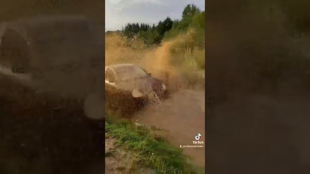 Он не чувствует бездорожье форд ка танк? смотреть онлайн