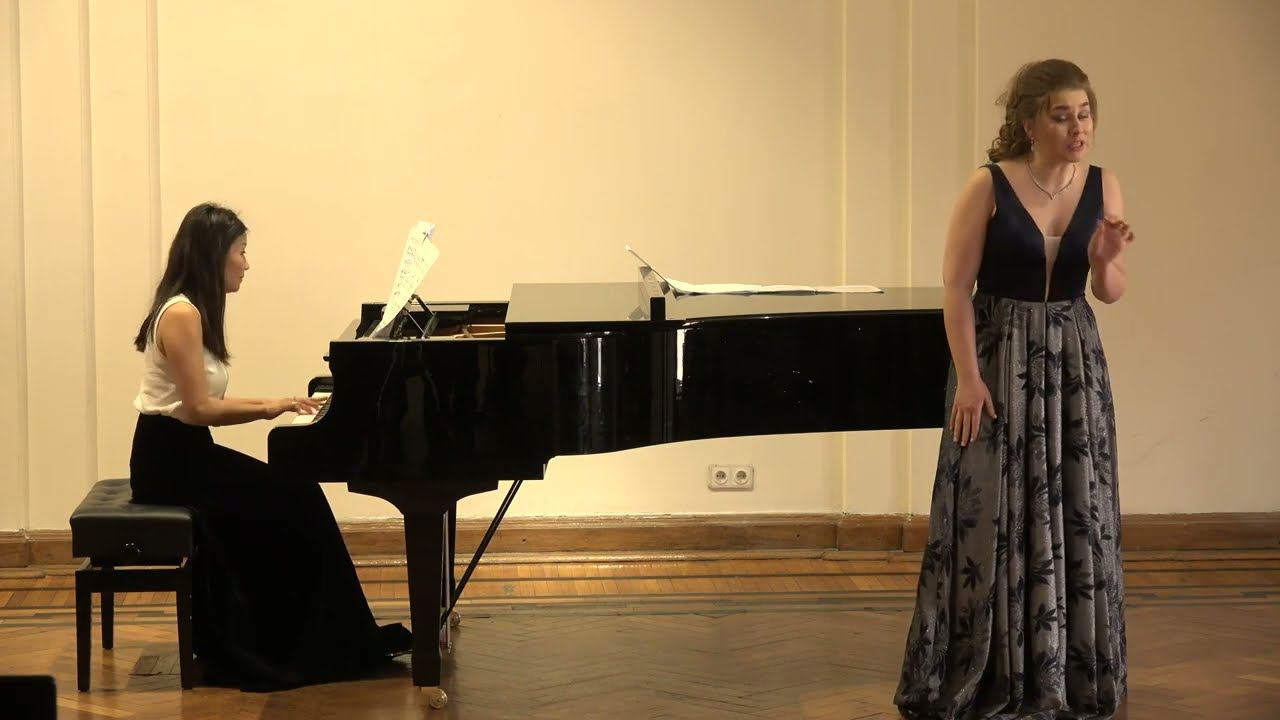 И.Штраус Куплеты Адели из оперетты "Летучая мышь" / Зорина Вероника смотреть онлайн