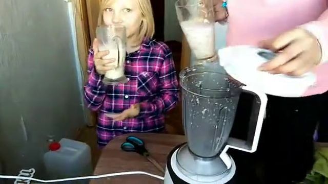 Смузи слайм челендж! *не вкусно * смотреть онлайн