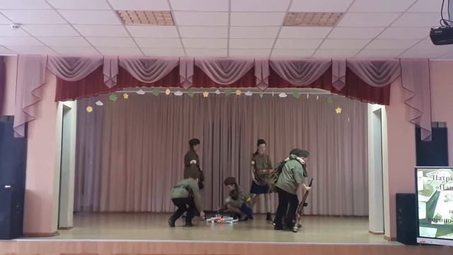 Инсценировка военно патриотической песни 20222