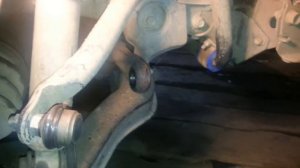 Isuzu Bighorn Замена рулевых наконечников