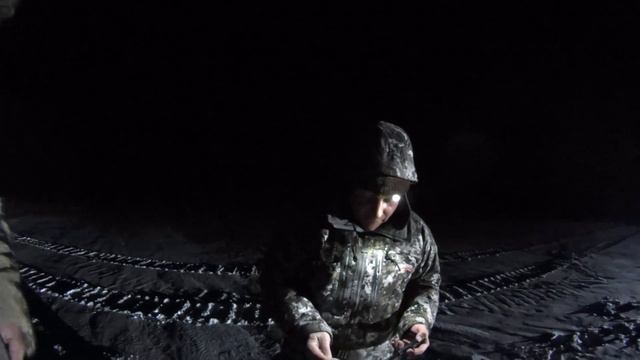 Checking traps for burbots and having fun. English subtitles! (Adventure in Karelia Part 3) смотреть онлайн