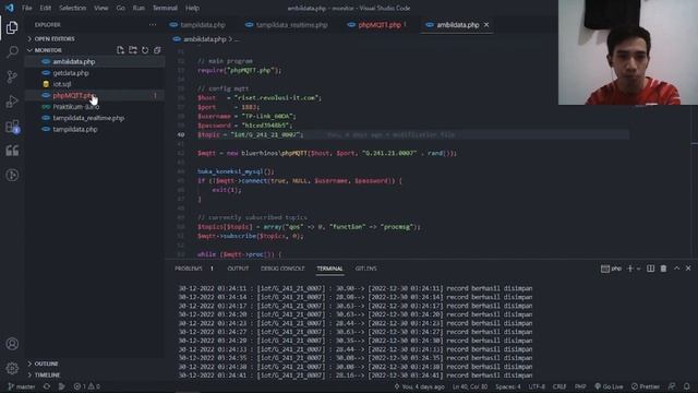 Sistem Monitoring Suhu Realtime Dengan Sistem Alarm Menggunakan Sensor Suhu LM35 Dan NodeMCU ESP826