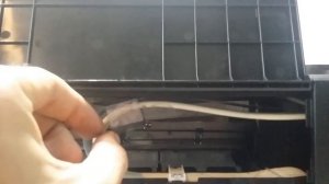 Epson L120  Принтер не печатает самостоятельное обслуживание и ремонт