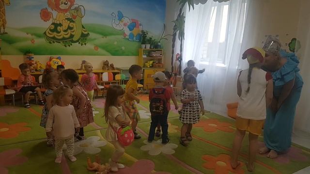 Праздник " день семьи" в садике на Змеиногорском 104п/7 смотреть онлайн