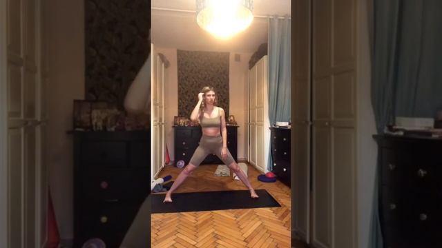 Йога для начинающих. Профилактика респираторных заболеваний. Упражнения при кашле и бронхите. смотреть онлайн