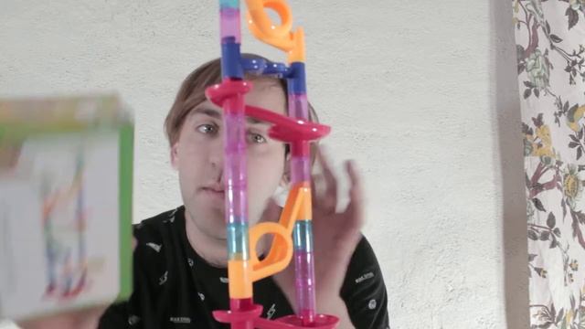 Marble Run Race из Фикс Прайса за 99 рублей смотреть онлайн