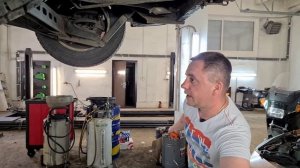 Не знаете как разметить места установки подъемников? Вам сюда!  Установка двухстоечного подъемника.