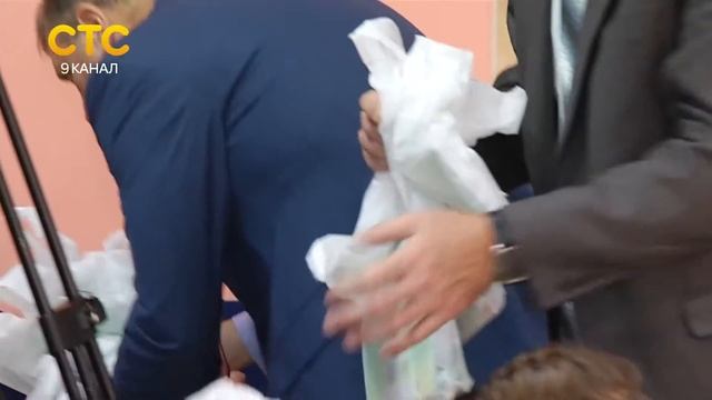 И Васильев в областной детской клинической больнице смотреть онлайн