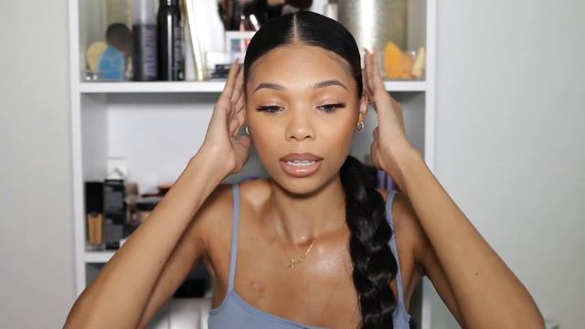 GIVENCHY PRISME LIBRE SKIN-CARING GLOW FOUNDATION REVIEW + WEAR TEST ON OILY SKIN | Asiah