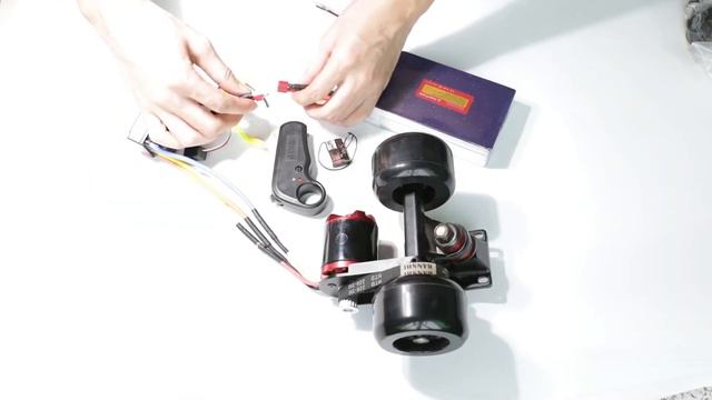 SKU1104 VANPRO electric Skateboard Longboard Controller DIY V2 Edition 2.4G Wireless remote control смотреть онлайн