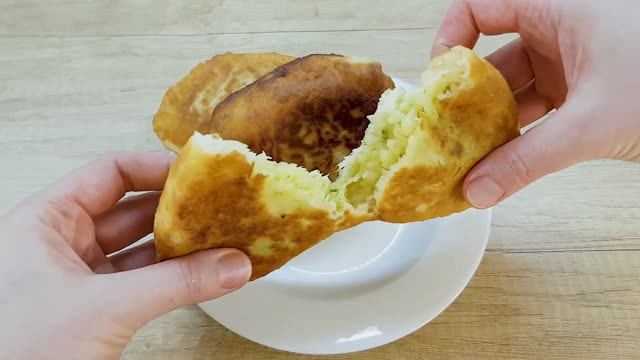 Пирожки с картошкой смотреть онлайн