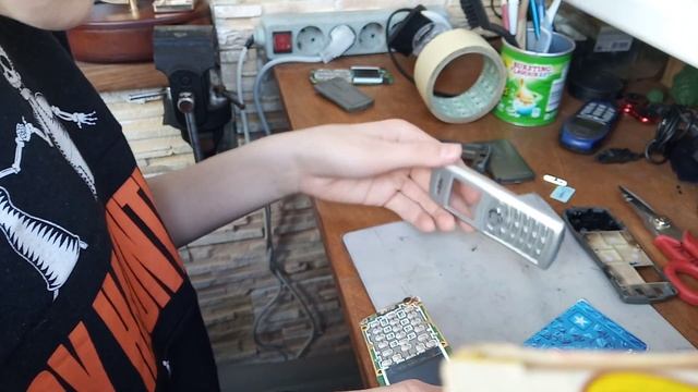 Реанимация телефонов Samsung SGH-C100 / phone restoration смотреть онлайн