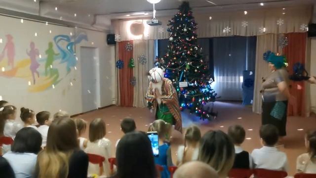 Утренник, посвященный Новому году, 24.12.2021, Москва смотреть онлайн