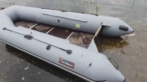 Обзор надувной лодки Хантер 320Л. Состояние лодки используемой активно более четырех лет.