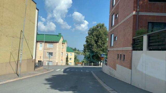 БЕСПЛАТНАЯ ЕДА В ФИНЛЯНДИИ | Arina Belaja смотреть онлайн