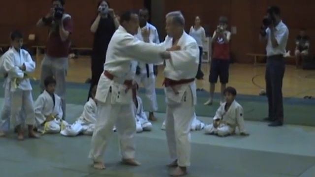 Ичиро Абе 10 дан дзюдо (Ichiro Abe 10 dan judo) смотреть онлайн