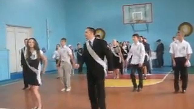 Флешмоб.Последний звонок 9-А СШ №30 г.Первомайск смотреть онлайн