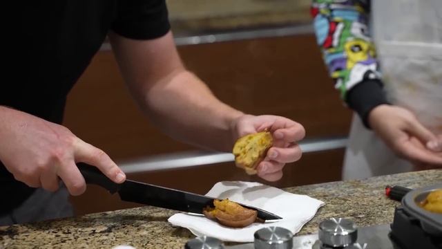 I Cooked Every Minecraft Food in Real Life смотреть онлайн