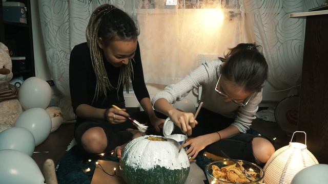 ХЭЛЛОУИН | DIY ЖУТКАЯ ТЫКВА | НЕОБЫЧНАЯ (НО ПРОСТАЯ) смотреть онлайн