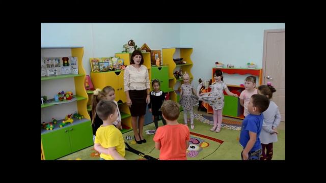 Обучение грамоте в старшей группе по теме "Деление слов на слоги" смотреть онлайн