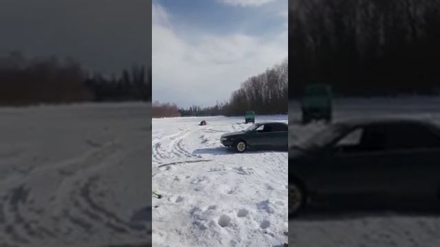 Зимние развлекушки, а всего то нужно капот с ЗИЛА и хороший грузовичок)) смотреть онлайн