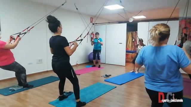 Pilates TRX y muchas risas смотреть онлайн