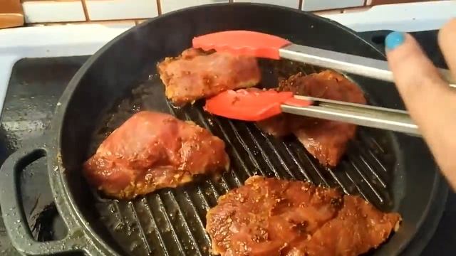 НОВЫЙ ГОД С СЕМЬЁЙ ПЕРОВЫХ 2021\НОВОГОДНИЙ СТОЛ ОТ ДОЧЕРЕЙ\ПОДАРКИ\ смотреть онлайн