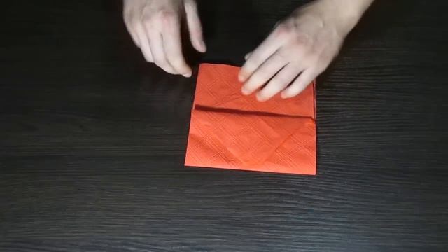 Как сложить салфетку конвертом.How to fold a napkin envelope. смотреть онлайн
