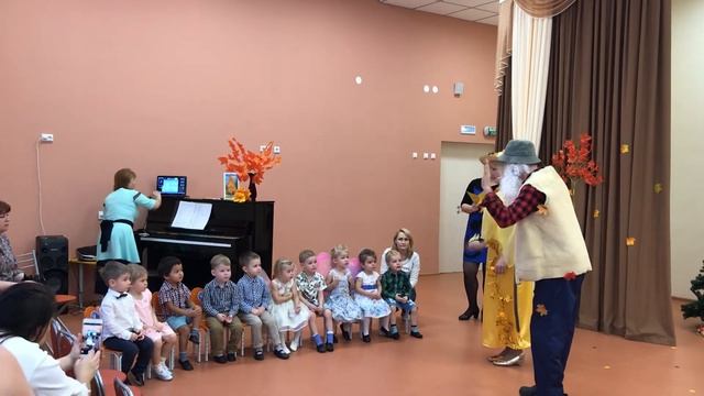 Праздник осени- группа Кузнечики смотреть онлайн