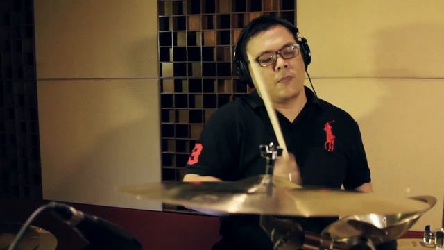 SnareDrumFreakz Stand Out - GMB Drum Cover смотреть онлайн
