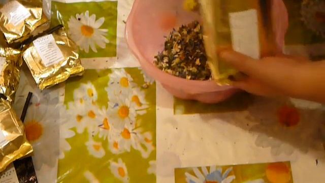 Дачные рецепты. S02E04. Троицкий чай. Приготовление смотреть онлайн