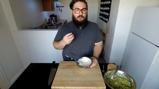 Fresh Falafel Recipe | Crispy outside Fluffy inside | Homemade Tahini sauce! | فلافل смотреть онлайн
