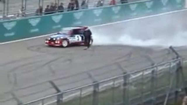 R 5 Turbo Nürburg 18.Juni 2011 Fahrer: Jean Ragnotti смотреть онлайн